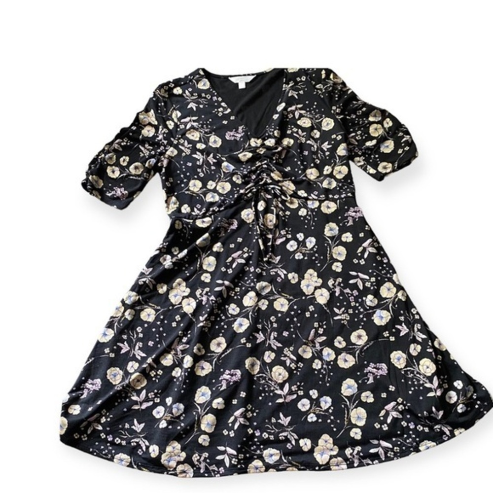 LC Lauren Conrad Dress Women’s Size M Black Floral Print V Neck